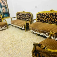 ٨مقعد • سبرنك طبي • يحتاج تنظيف