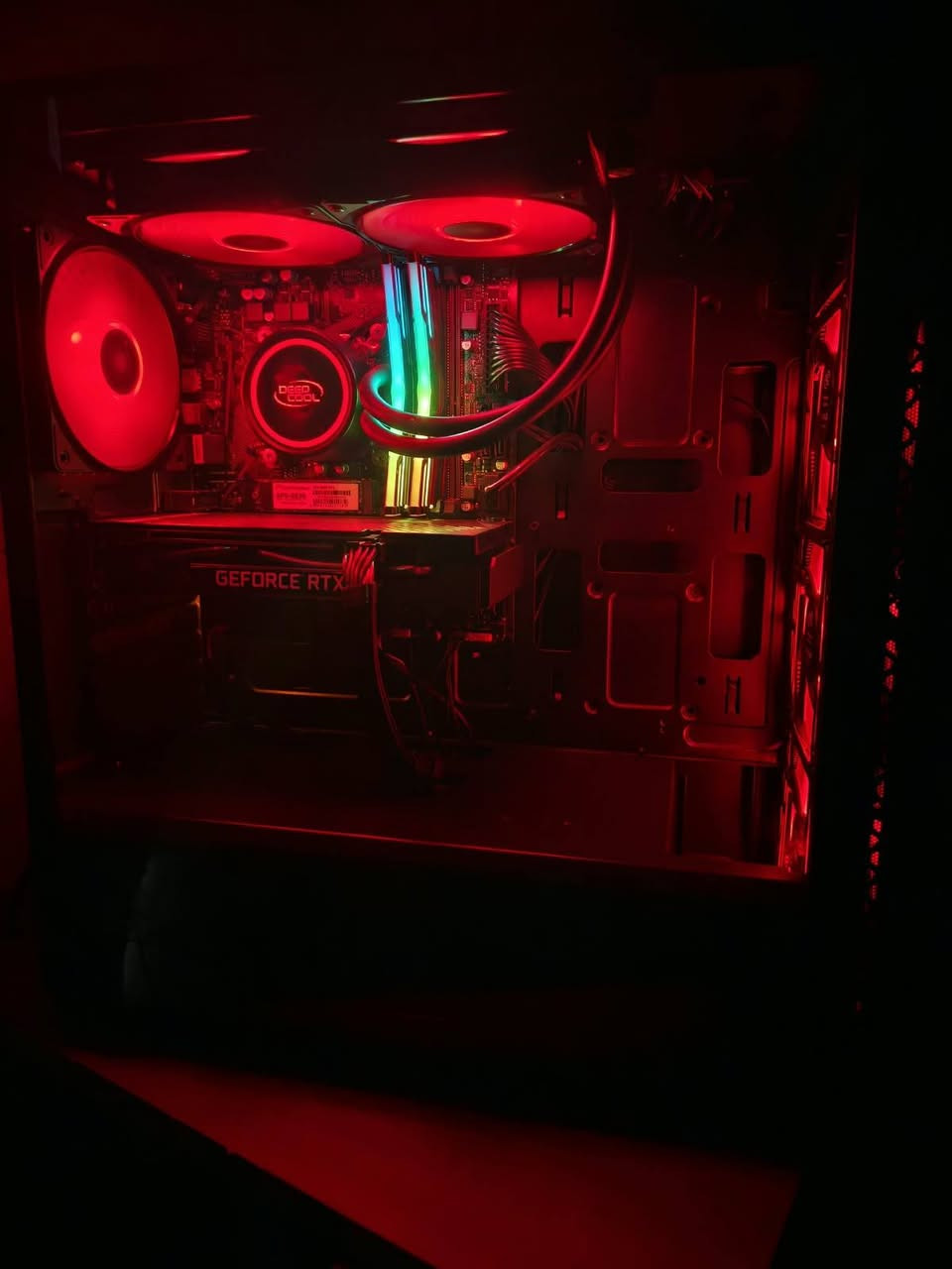 🖥️🔥 PC Gaming   

مواصفات الجهاز:

🔹 CPU: Intel Core i5-10400F
🔹 RAM: 16GB DDR4 3600MHz
🔹 Storage: 512GB M.2 SSD + 4TB HDD 💎
🔹 GPU: RTX 2060 12GB VRAM 🔥
🔹 Case: DeepCool
🔹 Power Supply: DeepCool 750W ⚡

🎮 جهاز مرتب وجاهز للألعاب والاستخدام اليومي.

💰 السعر: 750 دينار

📍 الموقع: بغداد - مدينة الصدر
📞 للتواصل: ***********
