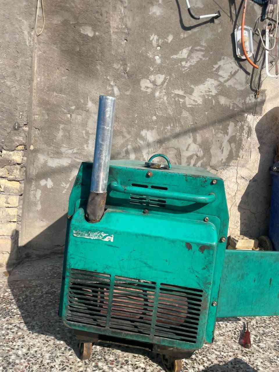مولد كاز خير من الله
يشغل 3بيوت 
مستعجل على بيع 
مكان بغداد ‏‪***********‬‏ سعر يم صاحب رقم مكلف بل نشر سعر مناسب
