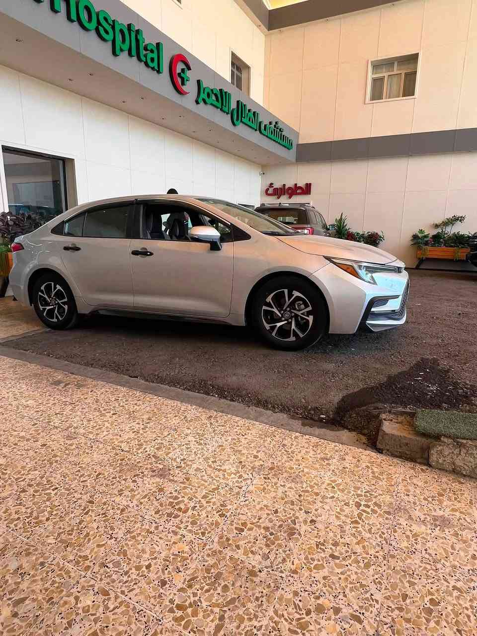 السلام عليكم كورلا للبيع مديل 24 فول مواصفات بس بدون فتحه مابيه  وارد أمريكي معوقين ضرر بنيد  باقي مكفوله كفاله عامه محرك كير مكفول مكاني كوت  استفسار ع رقم ***********
