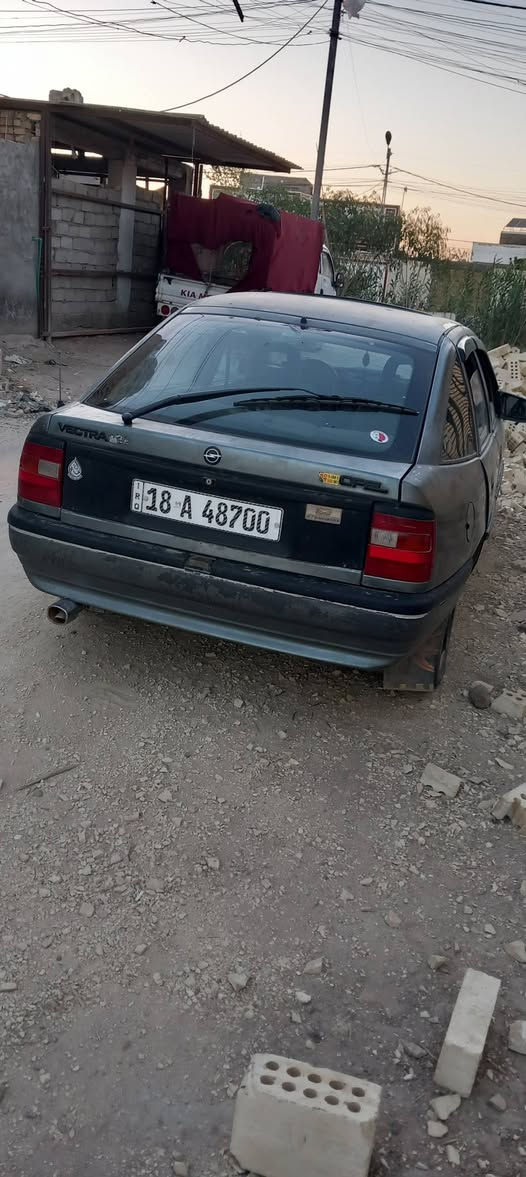 أوبل فكترا ١٦٠٠ سياره جاهزه عايزه ترتيبات بسيطه السعر ٢٥ بابل القاسم الاتصال على الرقم***********
