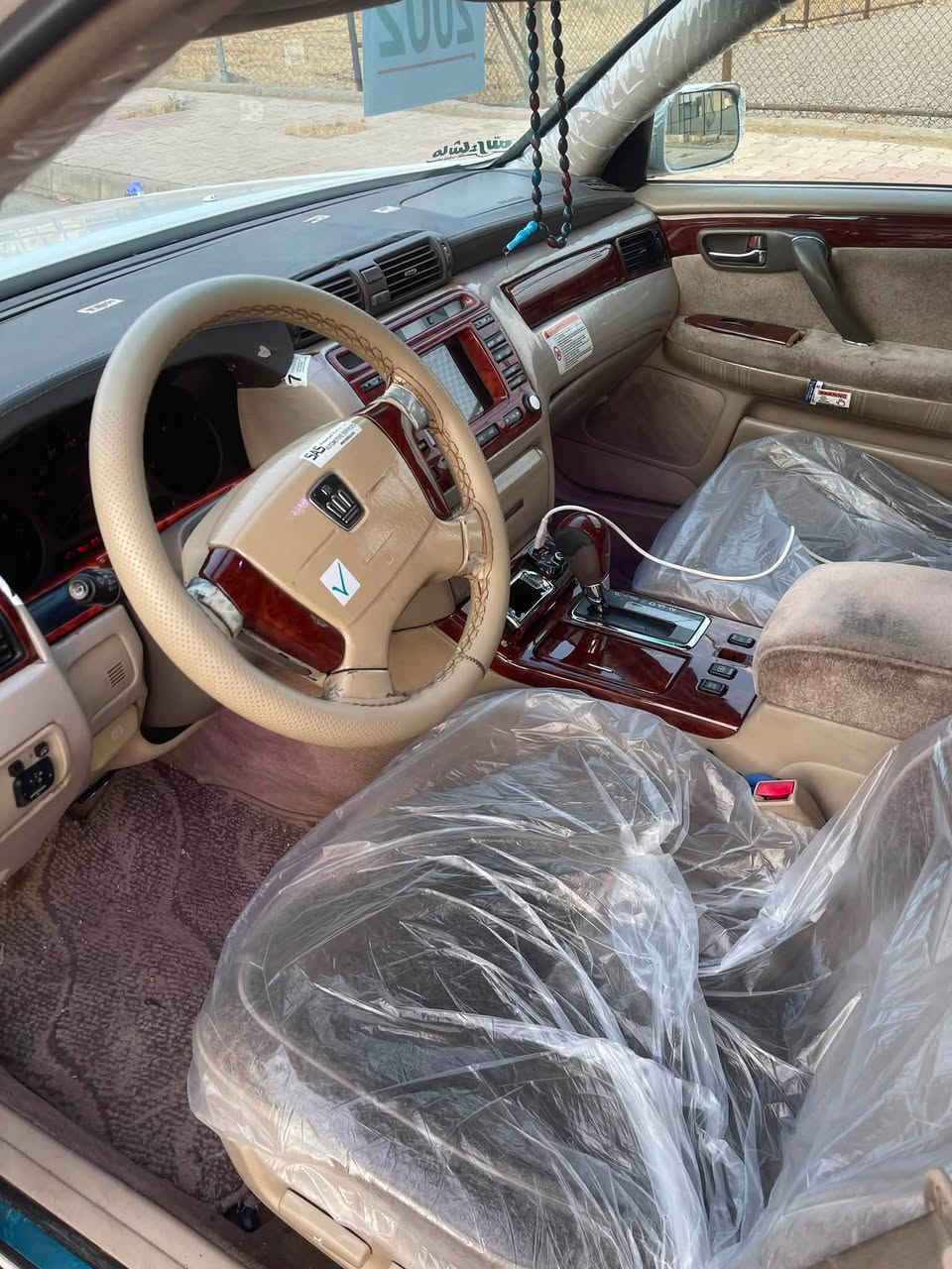 سلاوی خوای گەورە لەهەموولایەك 
لەسەر ئیزنی ئەدمین 
مەلیکە ٢٠٠٢ بڕاوەکۆدارمەکینە گەورە ٣دووگمەی ٤کوشن کارەباو پەردە تەحدیل سورحە  بئ دەحمولێدراو تەبرید لەسەر سویچ کامل مەسرەف هەتا بڵێی سەیارەکە جوان ماوەتەوە سەیارەکە لەڕانییە ***********
