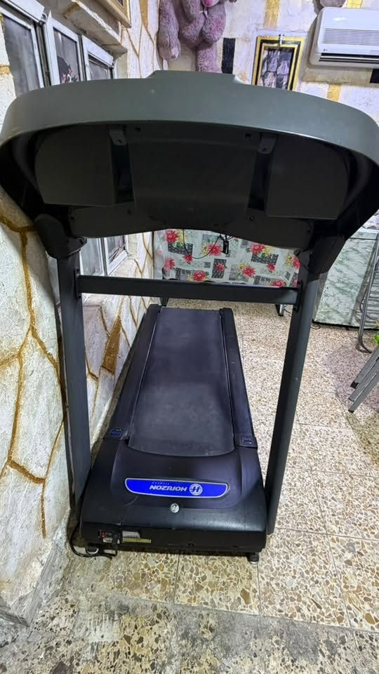 جهاز جري Fitnes Horizon أمريكي مستخدم

الوصف

الشركة المصنعة: Horizon Fitness.

* بلد العلامة التجارية: الولايات المتحدة الأمريكية.
* مستخدم

الموديل: T101

المواصفات

* قوة المحرك: حوالي 2.5 إلى 3.0 حصان (HP).
* السرعة: من 0.8 إلى 16 كم/ساعة تقريبًا.
* الميل (Incline): حتى 10%.
* أقصى وزن للمستخدم: حوالي 150 كغم.

السعر: 550 ألف

الموقع: البصرة الزبير

للتواصل

***********
