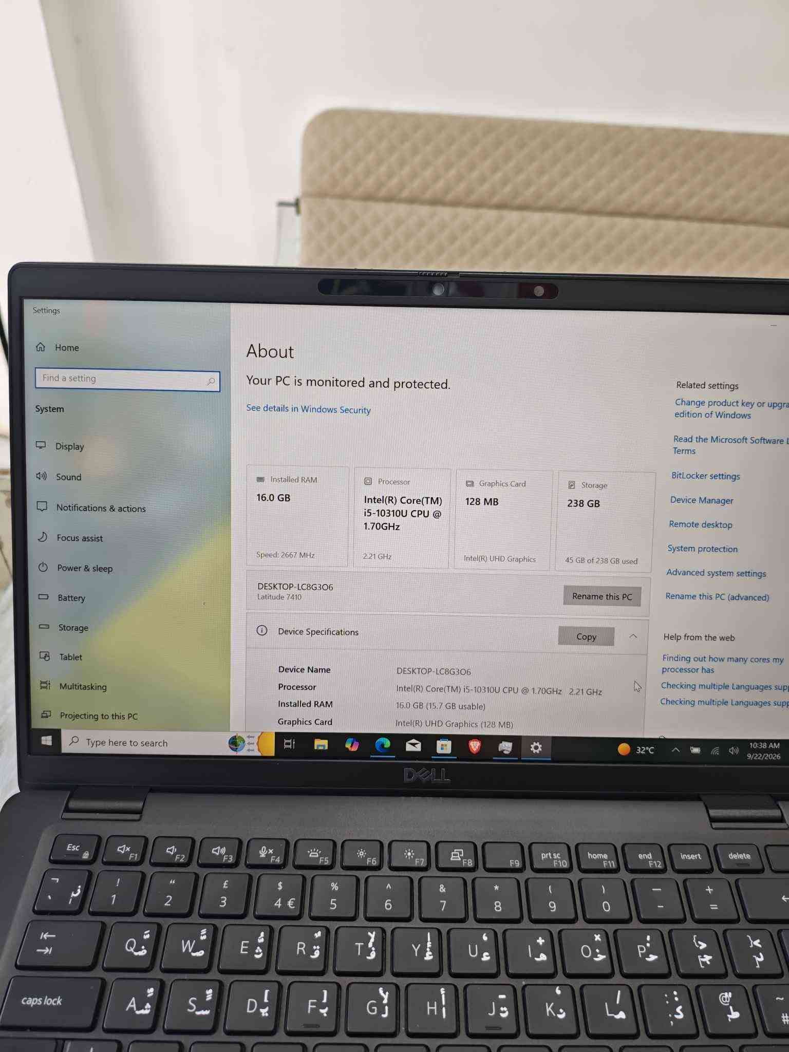 💻 لاپتۆپی Dell Latitude 7410 بۆ فرۆشتن  
​مۆدێل: Dell Latitude 7410  
​پرۆسێسەر (CPU): Intel® Core™ i5-10310U (نەوەی 10ی بەهێزی Core i5 vPro)  
​ڕام (RAM): 16 GB DDR4  
​مێمۆری/هارد (Storage):  256 GB SSD NVME
​کارتی گرافیک (GPU): Intel® UHD Graphics ( 8 گێگا )  
​سیستەم: Windows 10 Pro 64-bit Original  
شاشە لەمس + فەیس ئایدی + بەسمەیە 
​قەبارەی شاشە: 14 اینچ بە کوالێتی بەرز  
​کیبۆرد: کیبۆردی بەهێز بە پیتی عەرەبی و ئینگلیزی  
​گونجاوە بۆ کارەکانی ڕۆژانە، پرۆگرامینگ، ئۆفیس، خوێندن، سەرپەرشتیکردنی سیستەم و ئامێرەکانی چاککردنەوە، و ئینتەرنێت.
​خاوەن دیزاینێکی باریک، سووک و کەشخەیە بە بەدەنێکی بەهێزەوە

نرخ 445 هەزار 

***********
***********

قەڵادزێ بشدار, السليمانية
