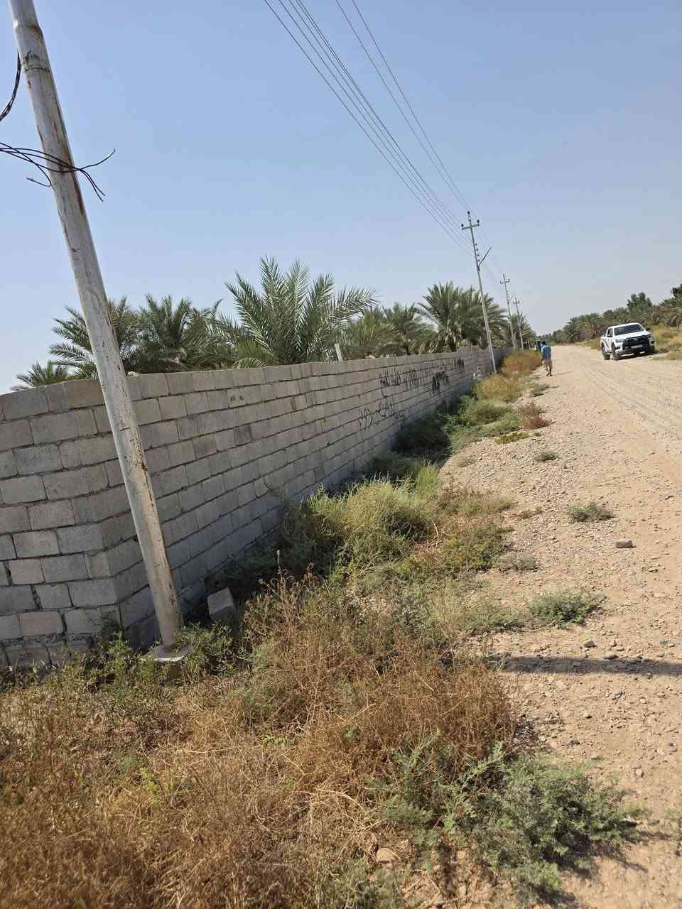 نص دونم للبيع طابو عل ٢٥  بمنطقت العثمانيه ام العظام وهذا رقمي ***********
