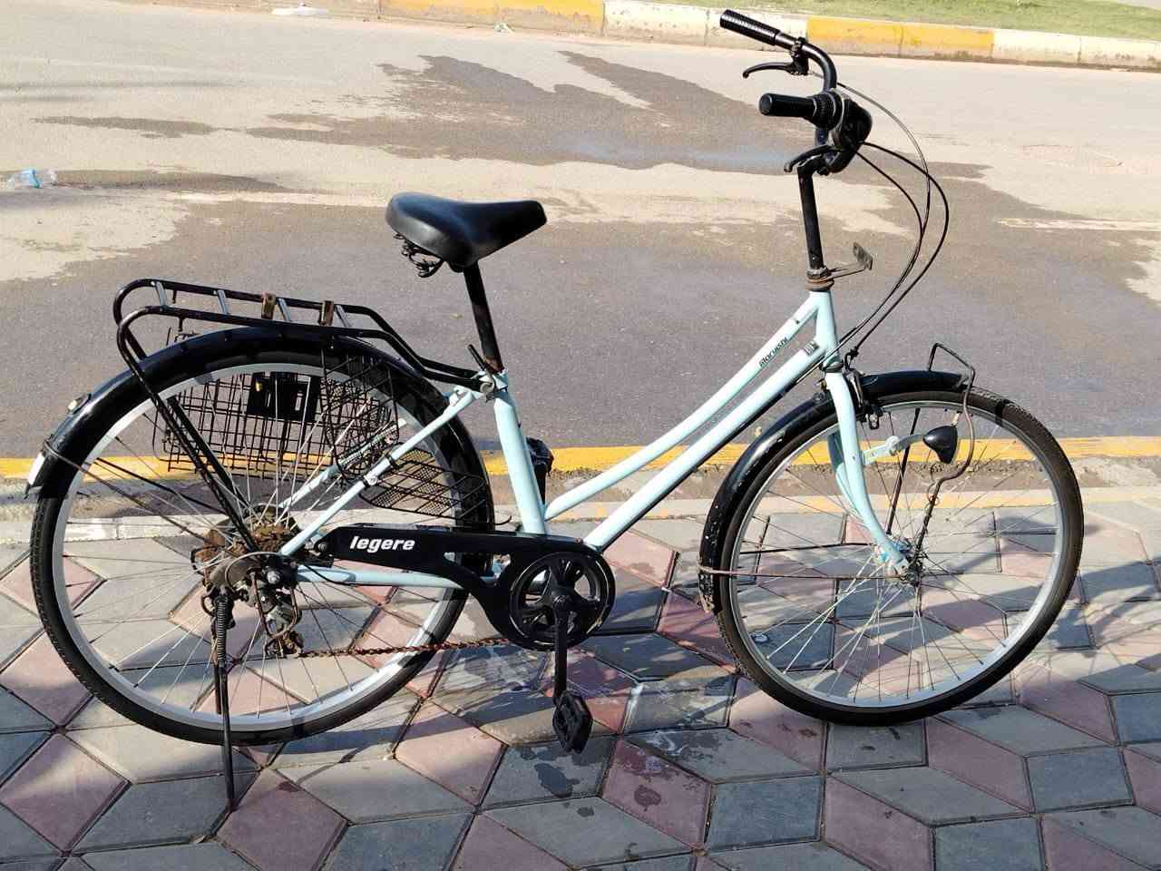السلام عليكم
بايسكل حجم 26 موديل 21 گير حساس السعر خاص او  الاتصال  على 

‏‪***********‬‏

مكاني الزبيدية شارع 30 (مول ابو نور )
