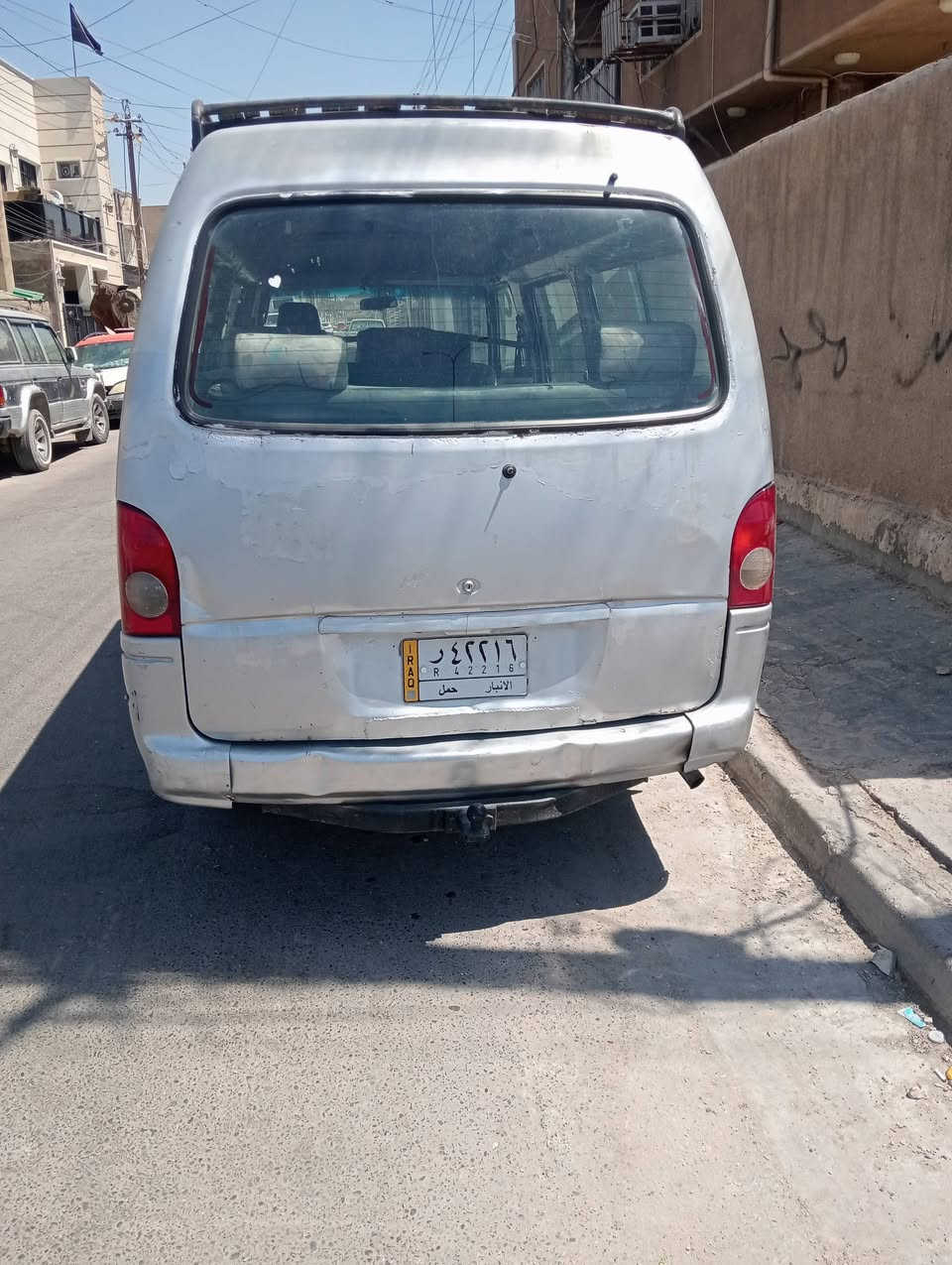 السلام عليكم سيارة هونداي باص موديل 94 سيارة بلاديةمحرك وكير بريجو مكفولات دواخل نضيفة كهربائيات شغالة سيارة كبل الشارع شرط تحويل مكاني بغداد مدينة صدر سعر 28 الاتصال ***********او ***********
