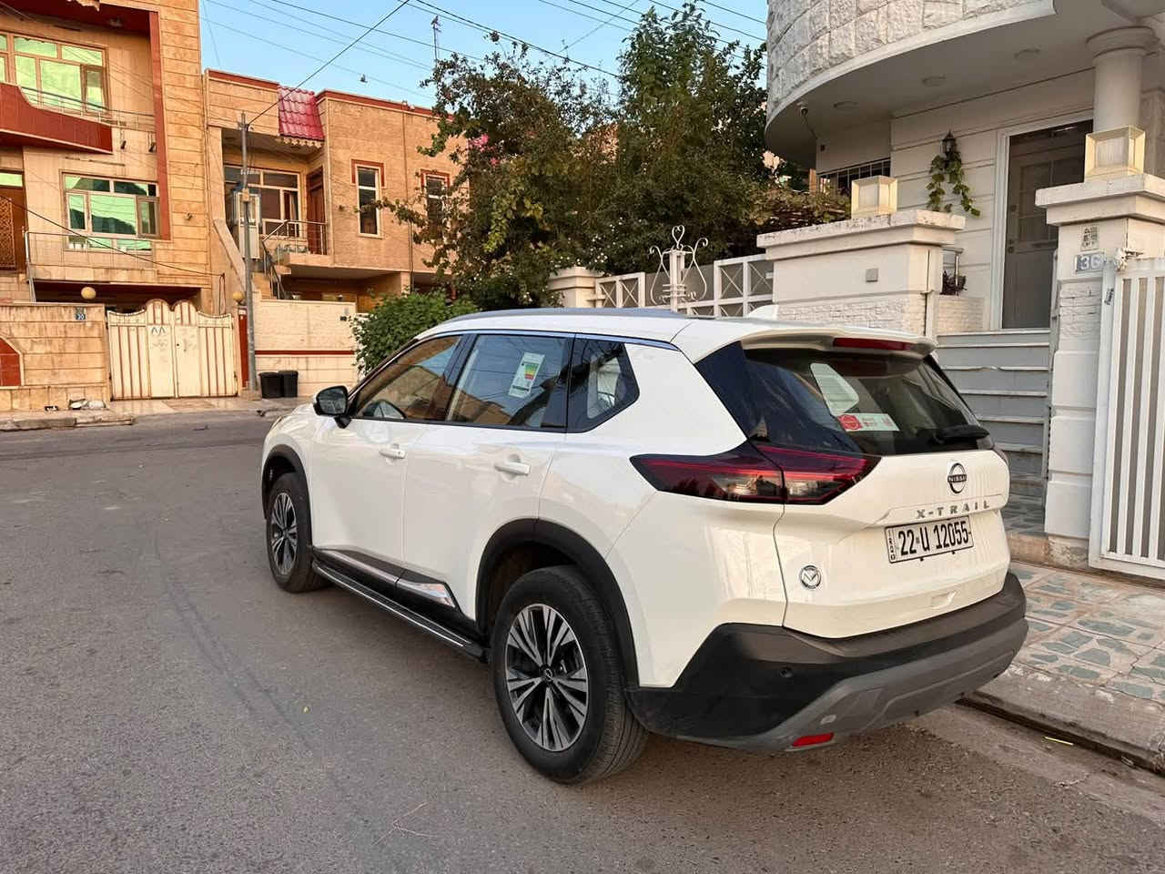 🔴***********🔴
نيسان x-trail خليجي وكالة السور 
موديل 2024 فول مواصفات الوكالة ماشية 40 الف كيلو
٥ كاميرات 
كشنات جلد قرميدي
فول حساسات ونقاط عمياء
تحديد مسار وخروج عن المسار
بانوراما وسلايد
محرك 2500 تنفس طبيعي 
تايرات جديدة مبدل 
السيارة كلين تايتل مكفولة بدون صبغ بدون تعديل

🔴السعر:280🔴

