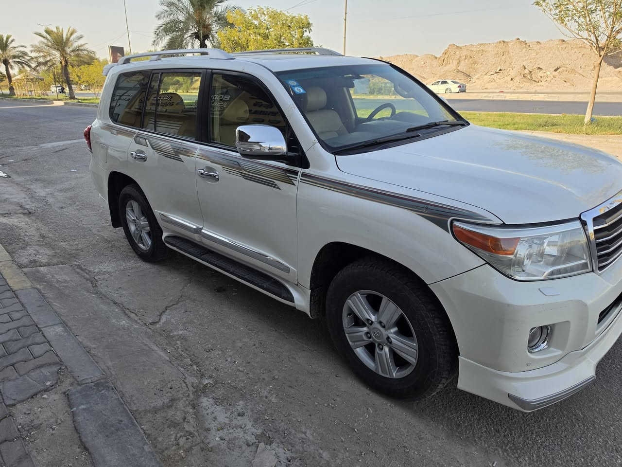 لاندكروزر جكسارا 2013
السعر : 285 ورقة وبيها مجال
رقم : بغداد الإنكليزي ويإسمي
العنوان : النجف الأشرف
المكينة مكفولة وجديدة مبدلها
بيها صبغ :
( جاملغ السائق _ وقبق الجنطة الاسفل _ و الباب مال العبري والجاملغ اليسار )
السيارة جاهزة وكاملة تماما
توني مبدل تخم تاير بمليون وادامة مكينة وملحوظاتها كلها
تجي تدير وتتوكل
الاتصال او الواتس اب :
***********
