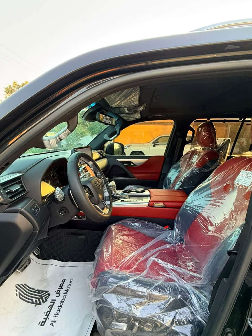 لكزس 2023 F SPORT بيع فقط
بريم ماشيه 31 كم 
مغلفه PPFبالكامل
كفاله عامة 
سعر 120 $ الف / 12 دفتر : مجال بسيط 
بغداد تحويل مباشر 
————————————-
***********
***********
———————————-
عنوان / بغداد
