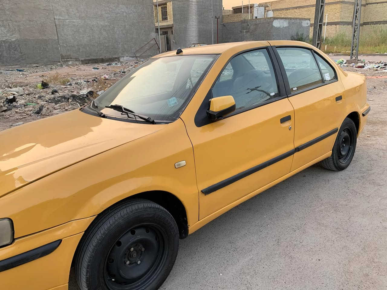 سمند ٢٠١٣سياره بسمي ٣٦وبيها مجال بسيط ***********
