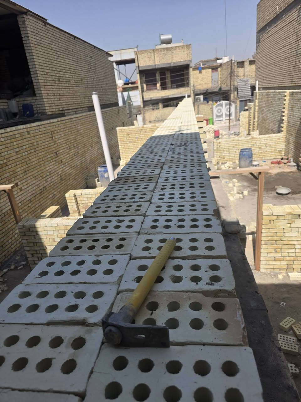 سلام عليكم خلفه بناء درجه والى متفرق حالين اشتغل جميع مناطق بغداد انتصال هاذ رقمي *********** يوجد واتساب و فيس
