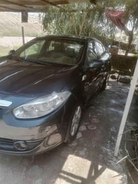 رينو فلونس موديل ١١ جاهزة من كلشي تبريد حدادية تخم تايرات رقم نكليزي س...