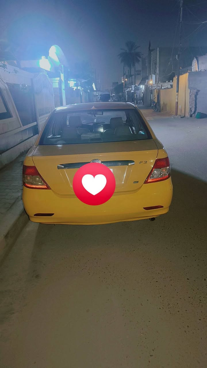٢٠١١ • فتحة كهربائية • تايرات امامية