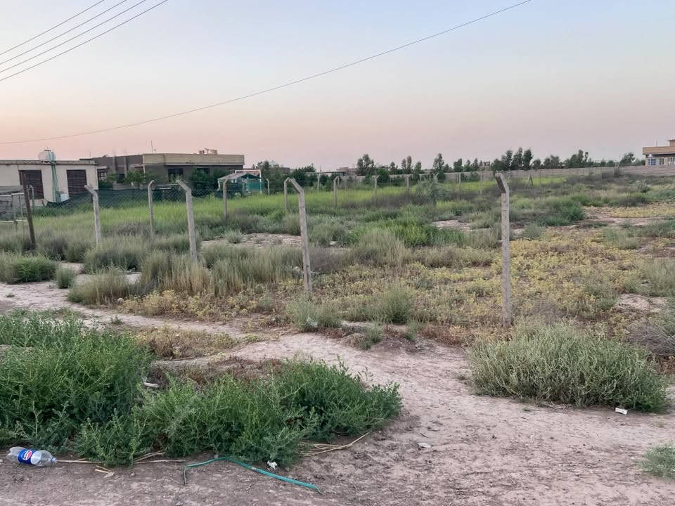 السلام عليكم 
دونم للبيع قرية الخنساء بين الجسر الفرنسي و الخنساء 
مسيح بي آر سي 
ركن على التبليط كهرباء موجوده 
السعر ٤٥ 
للاستفسار 
***********

