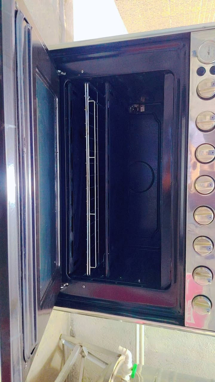 طباخ مستعمل • شغال • شرط ع الفحص