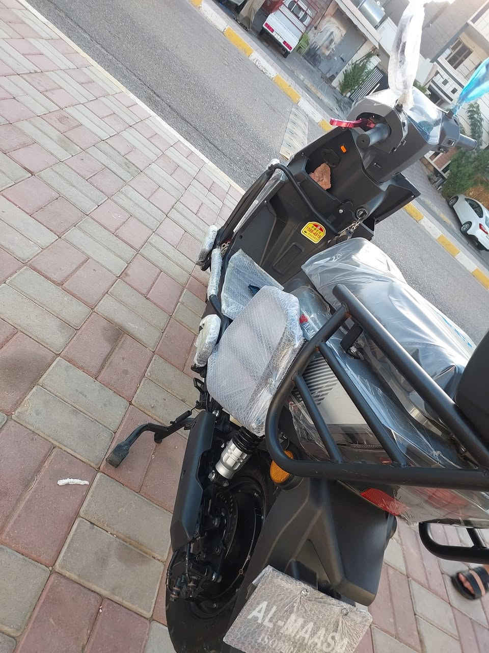 دراجه شحن شركة الماسه 💎(الشبح
فول مواصفات 
لايتات زنون عالي وناصي اشاير يمنه ويسره ودبل اشاره
4 سرع
نضام بك Rرجوع إلى الخلف تثبيت سرعه بطاريات فول على الفحص مدخل شحن سريع منفذ يوسبي دراجة مستعملة شي قليل جداً
المكان داخل الرمادي للتواصل ***********
 سعر دراجه 700 وبيه مجال
