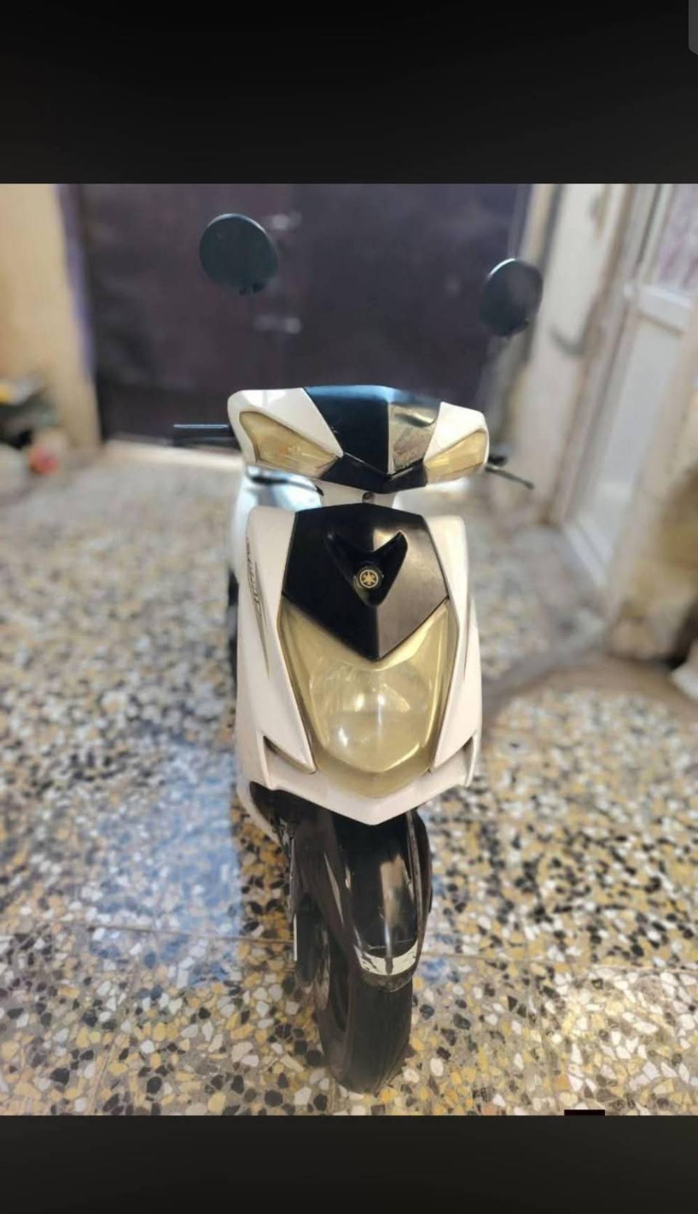 سكنس • كابريتر • عليها مجال