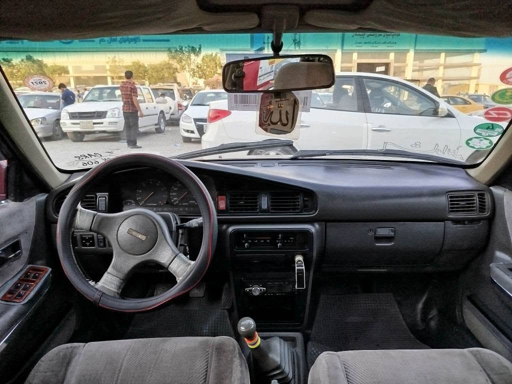 سلام علیکم
مازدا مودیل1991
سنوق
هەشت و بەخ 
گێڕومەکینە بەشەرت 
دەعمو لێدراوی نیە خایساتی نیە 
سەنەوی تازەیەتا2032
چوار جام کارەبای ئاوێنە کارەبای
فڕنە لەسەرساخی  
//سعر 43
//شوێن کەلار
//ژمارەموبایل *********** كالار, السليمانية
