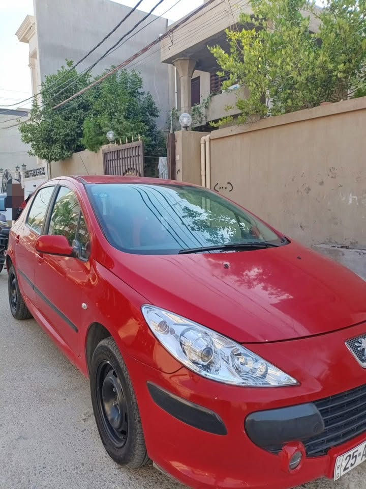 بيجو ٢٠٠٦ صورة سونار موجود كير محرك نضيف   *********** سعر ٦٦ بيها مجال
