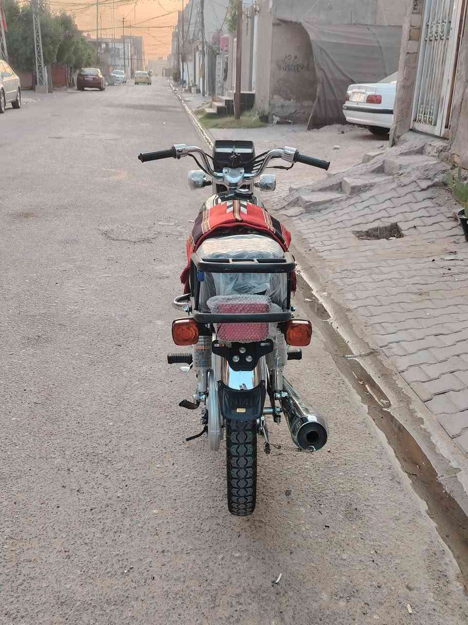 سلام عليكم نامه شبه شلامجه سكنر لون اسود دراجه نضيفه كلش ماصرله هواي من طالعه وكيله هوشه مديل ٢٦ شلعه ومشي فول محرك مامفتوح دراجه جاهزه وكامله وحلوه كله شغال سعر ٨٥٠ مكاني نجف ✋
هاتف *********** 🧿
