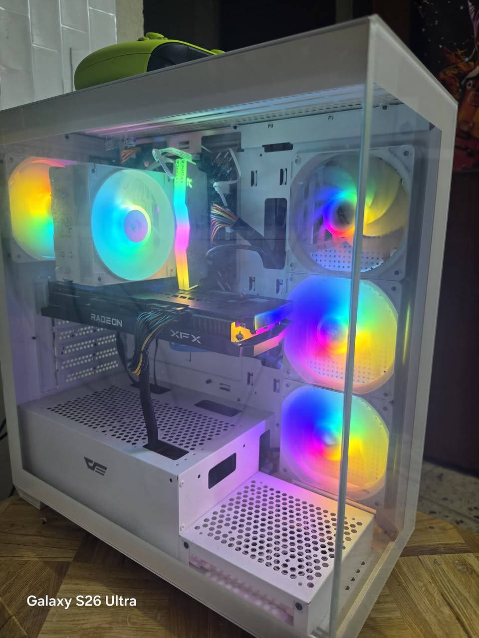 CORE 15 12400F    (للبيع  اب 1150
***********
XFX RX6700XT 12G
MB.H 610 mk premem
SSD: M. 2 LEXAR 1TB
T-FORCE 16GB 3600
PSU: 600W
DEEP COOL AG400 ARGB
CASE: DARK FLASH 4 fan

نص مكتوب في الصور:
- PC GAMING للبيع أداء قوي .. تصميم أنيق .. جاهز للألعاب المواصفات الماذربورد: ASUS H610M-K ASUS Premium المعالج: Intel Core i5 12th Gen intel الرام: 16GB DDR4 3600MHz T-FORCE RGB التخزين: Lexar Lexar NM 1TB M.2 NVMe كرت الشاشة: XFX Radeon XFX RX 6700 XT 12GB المبرد: DeepCool AG400 DEEPCOOL مزود الطاقة: COOLER 600W MASTER السعر: 1,150,000 دينار عراقي للتواصل تواصل عبر الاتصال (السعر قابل للتفاوض) تصميم أنيق ولعب مريح أداء مستقر وقوي حالة ممتازة ونظافة عالية تشغيل جميع الألعاب الحديثة ألعاب تشغل بكفاءة عالية FORTNITE PUBG CALLOFDUTY VALORANT FC24 فرضة لا تعوض