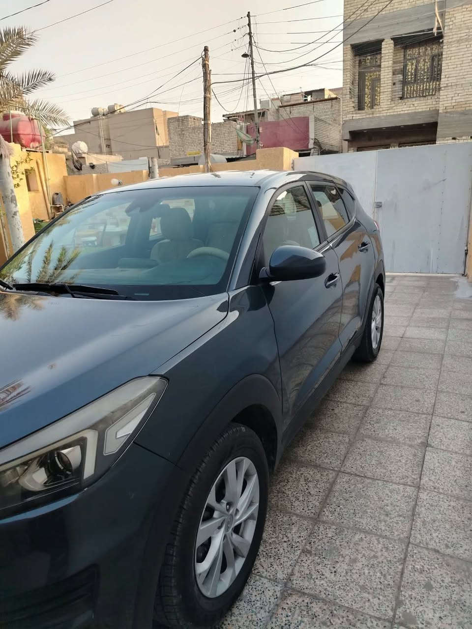 السلام عليكم
توسان ٢٠١٩
محرك ٢٠٠٠
سويج    مثبت سرعة    كروس   وضعيات قيادة
هند بريك بصمة   
محرك كير حدادية مكفول وجديد
شرط سيارة جاهزة
بغداد العبيدي    ***********
السعر ١٢٥ مجال قليل
السيارة بسمي
