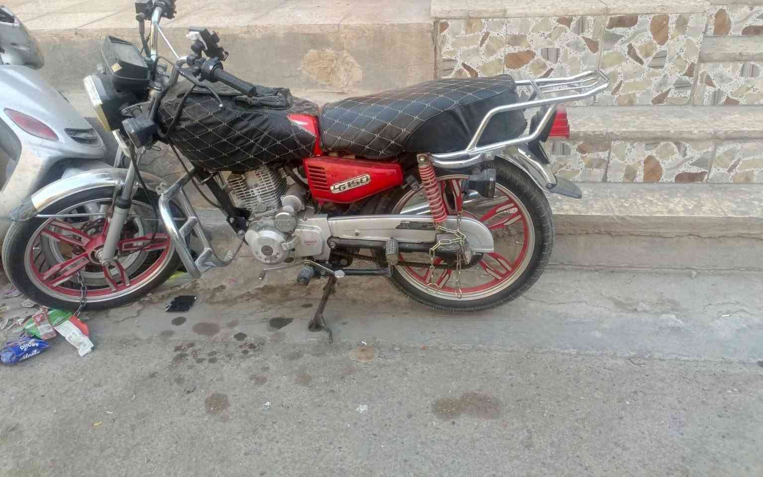 سيفان5كير لل بيع السعر 300 وبيه مجال بسيط.  المكان بغداد حي التراث. 
لل تواصل واتساب او تلجرام على هذه الرقم ***********
