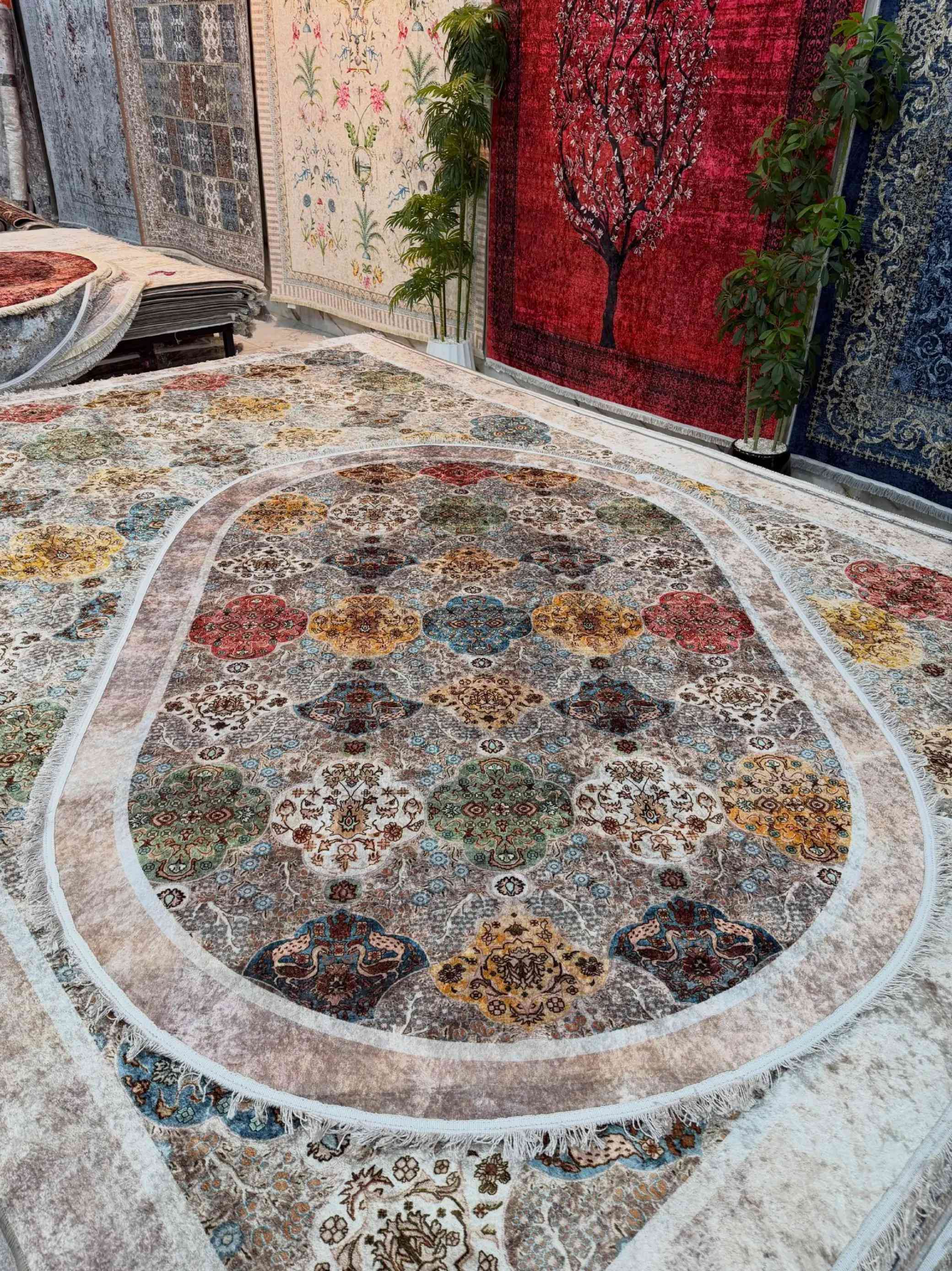 سجادة • بسط • ديكور