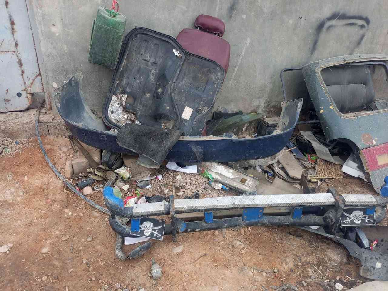 قطع غيار • عنوانك • غير واضح