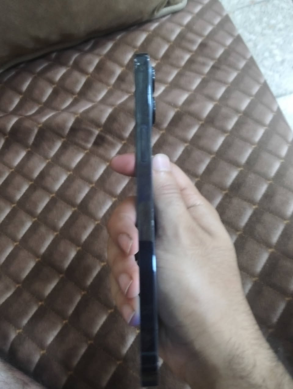 12برو ماكس /ذاكرة 256 /بطارية 78 مبدله شاشه اصليه /ملاحضه شوي ثكل بل شاشه شي خفيف/ سعر خاص بكاني مدينه الصدر  متواجد فيس واتساب ***********
