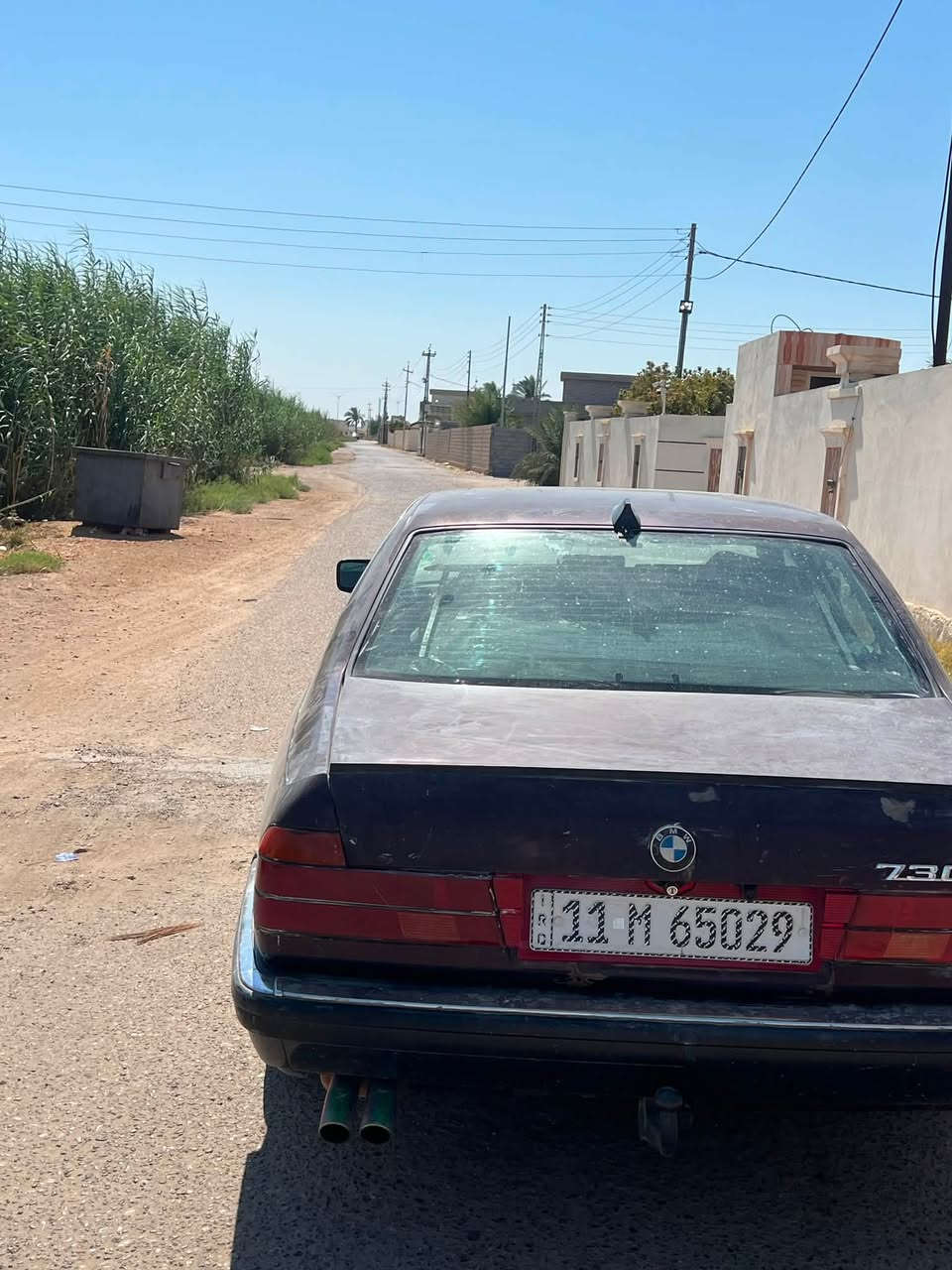 السلام عليكم سياره بي ام  موديل 93 مكفوله كفاله عامه من كلشي تخم تاير كير محرك جديد سياره مالت جناي رقم بغداد مشروع وطني المحرك 730 تبريد ثلج ❄️ رقمي ***********
