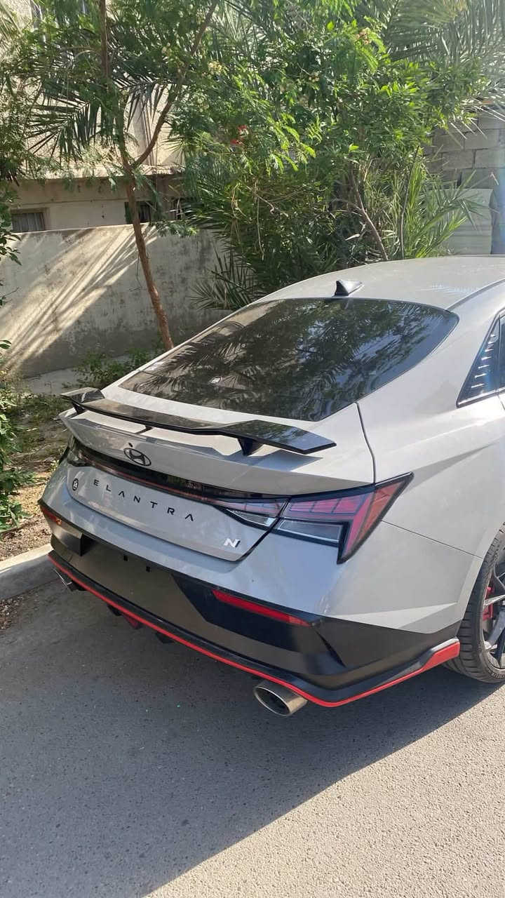 بسم الله الرحمن الرحيم
السلام عليكم عليكم ورحمة الله وبركاته 

Hyundai Elentra N 2025

المواصفات:❤️‍🔥N 

1️⃣كير اوتماتيك 8 نمر دبل كلچ DCT 

2️⃣كشن حضن 

3️⃣كشن علامة N

4️⃣كشنات كنتاره وجلد N

5️⃣سلايد روف 

6️⃣اناره داخليه 👌🏻٢٤ لون

7️⃣تحكم ستيرن نورمال وسبورت

8️⃣تحكم دبلات نورمال وسبورت

9️⃣ابواب بصمة

1️⃣0️⃣بصمة تشغيل 

1️⃣1️⃣شحن وايرلس

1️⃣2️⃣شاشة متصله 

1️⃣3️⃣كاميرا

1️⃣4️⃣نظام صوت _𝐁𝐎𝐒𝐒

1️⃣5️⃣اشارة ترحيب

1️⃣6️⃣اشارة مرايا

1️⃣7️⃣اوتو ستوب

1️⃣8️⃣نقطة عمياء

1️⃣9️⃣تحديد سرعة

2️⃣0️⃣تحديد مسار

2️⃣1️⃣رادار امامي 

2️⃣2️⃣رادار جانبي 

2️⃣2️⃣رادار خلفي 

2️⃣3️⃣حساسات جانبي 

2️⃣4️⃣حساسات خلفي

2️⃣5️⃣نظام _ 𝐍𝐎𝐑𝐌𝐀𝐋

2️⃣6️⃣نظام _ 𝐒𝐏𝐎𝐑𝐓

2️⃣7️⃣نظام _ N🚀

2️⃣8️⃣نظام _NGS☠️🩶

2️⃣9️⃣كشنات هيتر

3️⃣0️⃣ستيرن هيتر

3️⃣2️⃣صندوق ذكي

3️⃣3️⃣لايتات ليد 4 عدسات زينون

3️⃣4️⃣بگلايت ليد

صور الحادث مرفقة بالمنشور

مكان السياره بغداد حي العامل 

السياره زيرو ماشيه 2000 فقط بعدها بملصقات الشركه 

وعليها كت شوته رياضي ☠️❌

السياره بدون رقم حره تترقم جميع المحافظات

للاستفسار /***********
