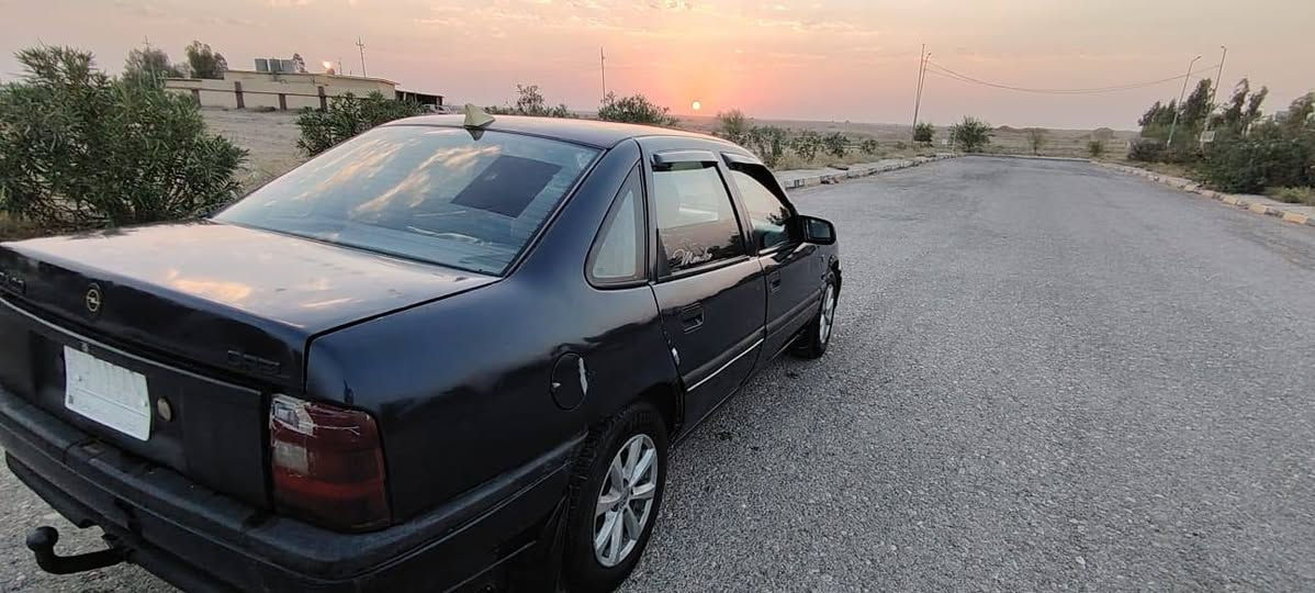 السلام عليكم اخوين سياره مال جناي مديل 92
بدايه بخار سياره حيل حلوه وضيفها اخوان الي ما يشتري لا يحسر بحلل الناس رقم نينوئ الماني 🇩🇪 سعر 33 بيها مجال ***********
