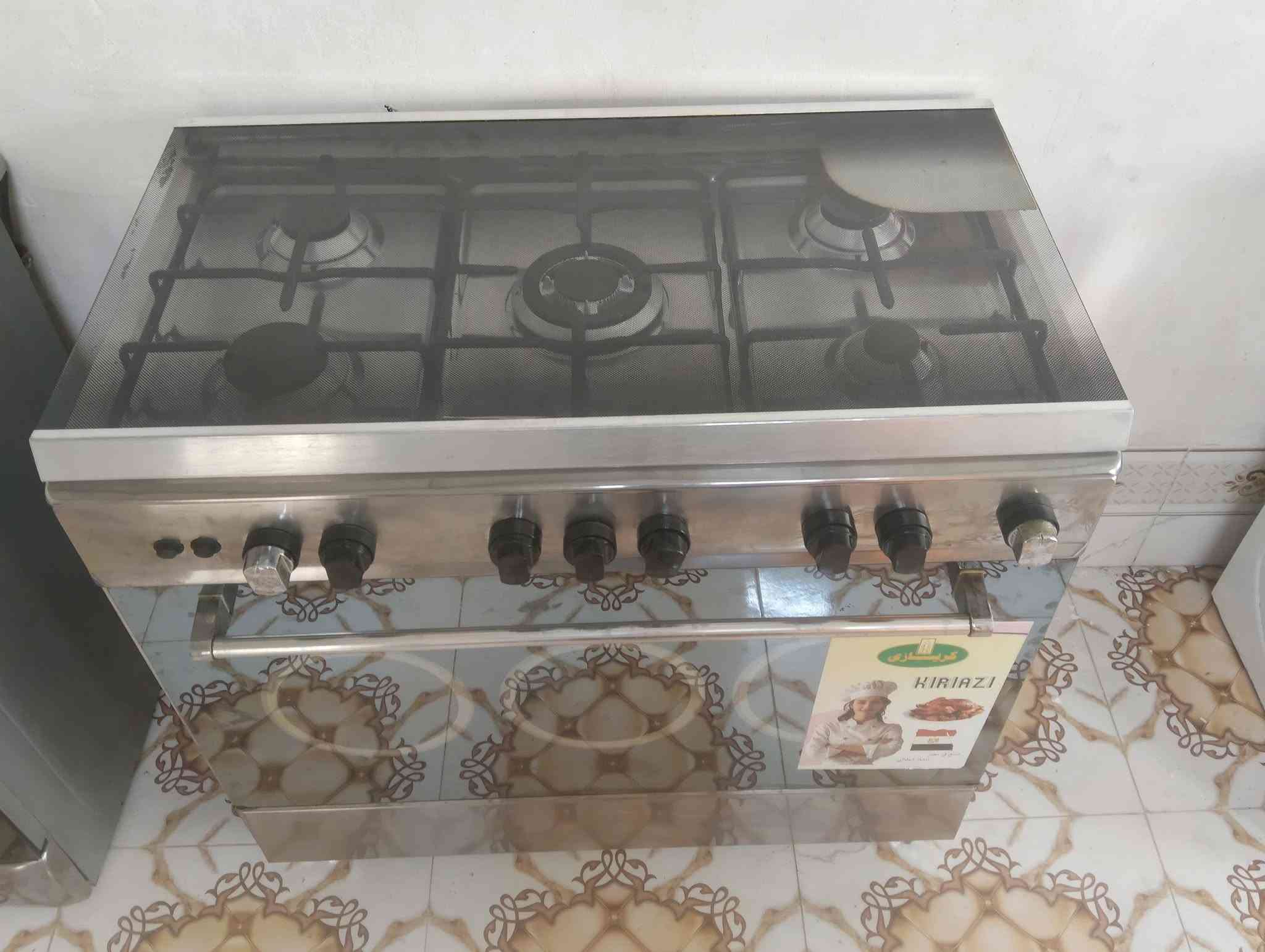 طباخ مصري • موديل ٢٠١٢ • نظيف