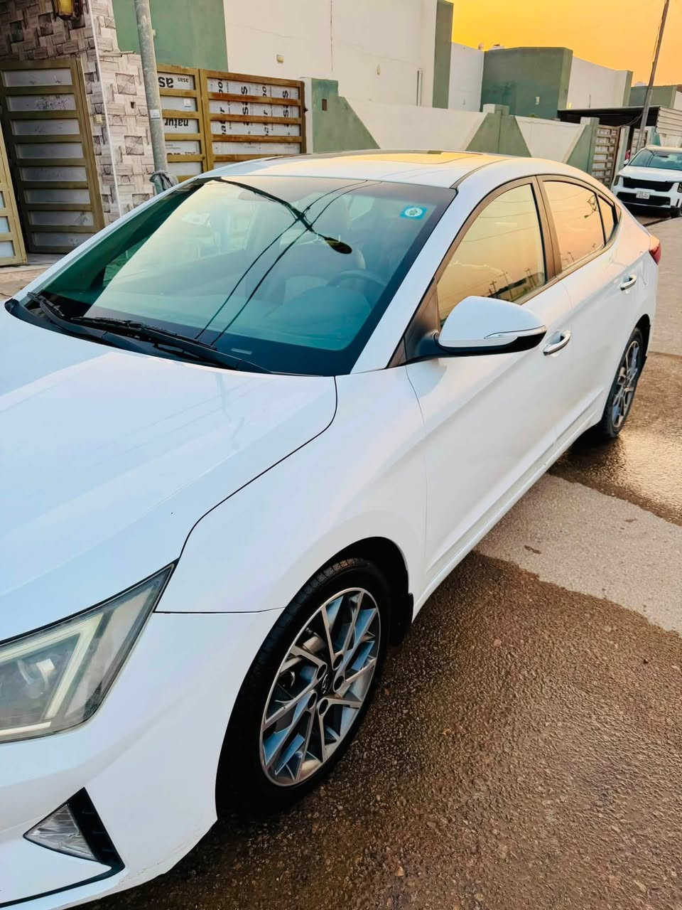 هونداي النترا ٢٠٢٠ ، وارد خليجي ، محرك ٢٠٠٠ ، رقم انگليزي ، كشنات جلد ، بصمة ، فتح صندوق ذكي ، تبريد قطعتين ، حساسات امامية خلفية ، تحكم ستيرن ، مري شفط ، دخول ذكي 
للاستفسار الاتصال على الرقم التالي 
***********
