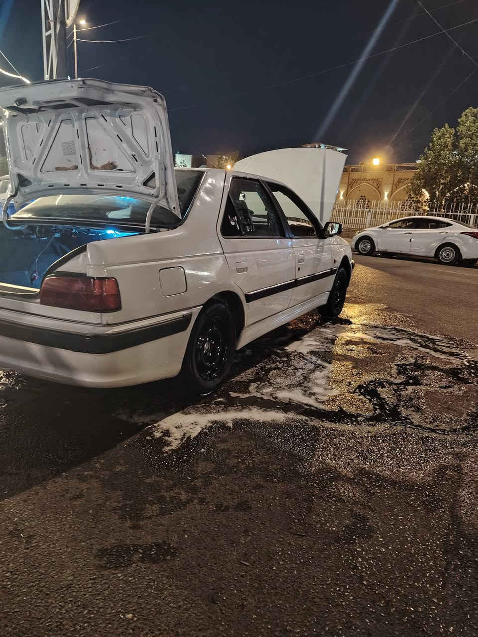 اخوان سلام عليكم بيجو بارص مديل 11سياره مكفوله بيه بس هاي ضربه ضربه اخوي بل ستوته وكفه بل باب وضربه حته تصوير مطلعه بل كامرات باقي سياره كفاله كير ومكينه يشهد العباس صار شهر من شادهن حته اول تبديلت دهن اهله تبريد تخم تاير ويل جديد 4جامات دكم كهربائيت كله شغله تحدك تلكه كلوب طافي سياره حلوه وبسمي مدور ثاني يوم دورلك اي ستفسار تصال ***********
