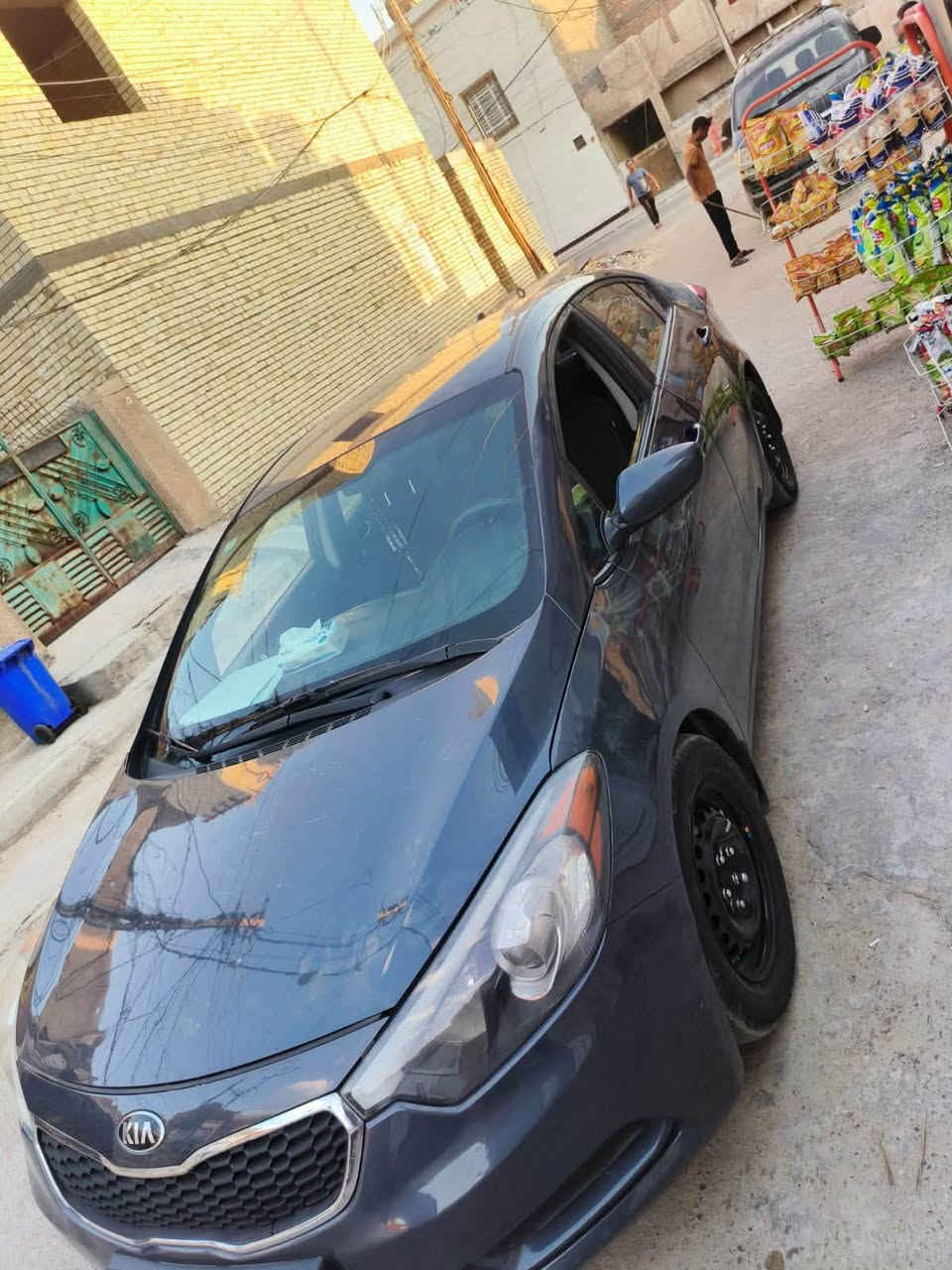 السلام عليكم فورتي وارد امريكي موديل 16 مكانه الزعفرانيه سعره93 رقم الهاتف ***********
