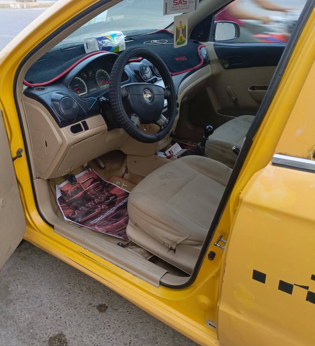 السلام عليكم سياره افيو للبيع موديل 2009خليجي مكينه مفتوح 1400 سياره حلوه وجاهزه تخم تاير جديد وياله باتري سياره وين مايعجبك اطلع مال جناي السعر 48 انتصال على الرقم ***********
