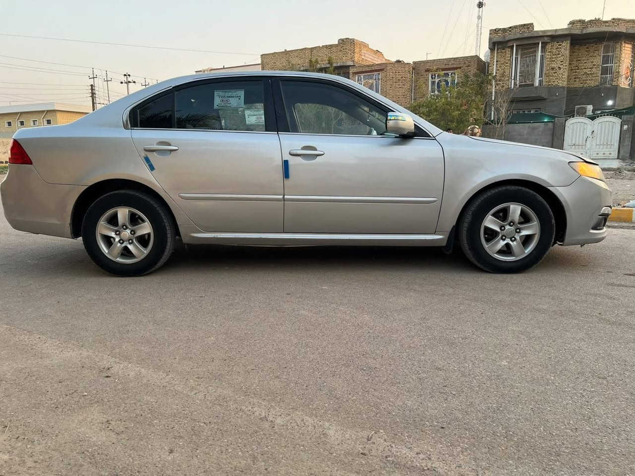 السلام عليكم ورحمة الله وبركاته
اوبتيما موديل 2010

*دواخل اسود

*متوئمة ع الشاصي طبق الاصل مكينه المرغوب دوش

*شرط الحاسبه

*كصة جنطة شغل درجة اولى باجات 

*دخول جديد

* متومة اربيل انكليزي شرط الحاسبة

*وكاله بسم المشتري 

*سنوية ام الفسفوره شرط اصليه

*السيارة جاهزة وبدون اي نقص 

*كير مكينة تبريد تدفئة حدادية كله كفاله

* مكان السيارة ذي قار

*السعر48وبيه مجال الشراي 
***********

