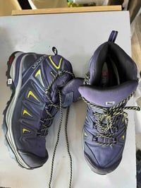 salomon size_40_25.5cm orginal بالە مستخدم  نظافە%100 توصیل جمع 077048...