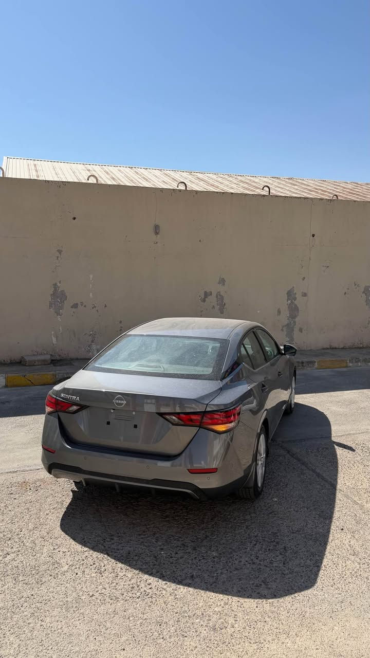 سلام عليكم 
NISSAN SENTRA S 
موديل 2024 
جملغ ربع بوند سبغ 
بدون دواخل بدون ايرباك 
☎️***********
سعر 122 مجال للطيبين اكر, نينوى
