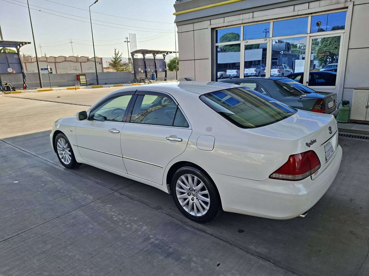 بەناوی خوای گەورە شاهینەمووس 2005 گێڕومەکینەبچوک 180سویچ 2دوگمەناوزەرد 
1پارچەی بۆیاخە 
بێ چاڵوشوخت سەقفی جوانە  تەبریت کارەبای گێڕومەکینەبەشەرت تایەی تازەیە 
ڕۆنی گێڕومەکینەگۆڕاوە
 دەشبڵی جوانەوساجی نەشکاوە
کۆدی بۆکراوە
  شوێن سلێمانی 
***********
***********
