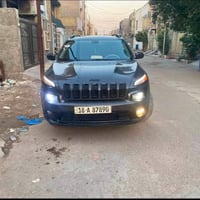 جيب شيروكي بزون 2018 رقم بابل سيارة مفحوصة هزة وسنوية ٢٠٣٠ نظيفة السيا...