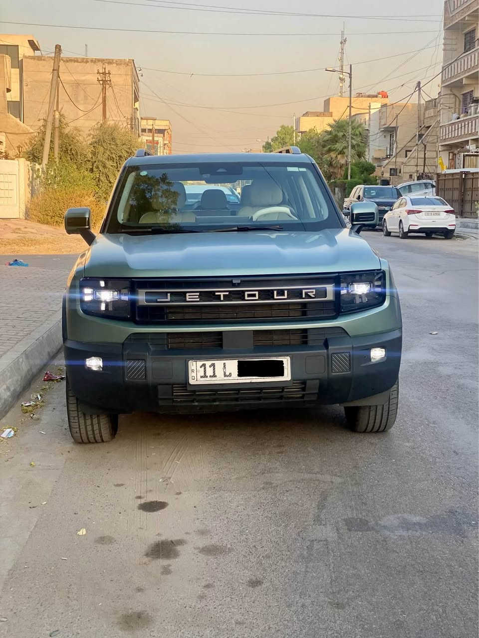جيتور تي وان لكجري فول الفول 
اللون اخضر بستاشيو مات بلادي 
ممشى ٣٠ الف
ضمان شركة هارلم داخلة بالضمان
بانوراما
كامرات رؤية محيطية ٥٤٠ درجة
انارة محيطية 
مقاعد جلد فاخر
ذاكرة مقاعد
تدفئة تبريد بالمقاعد الامامية
فور ويل ذكي
نظام صوتي فاخر
اوامر صوتية عربية
شاشة ١٥ انج
فول تحكمات ستيرن
٨ اوضاع قيادة
كير طيارة ٨ نمر 
حساسات امامي خلفي
للاستفسار مراسلة على الواتس اب او ماسنجر 
*********** بغداد, العراق
