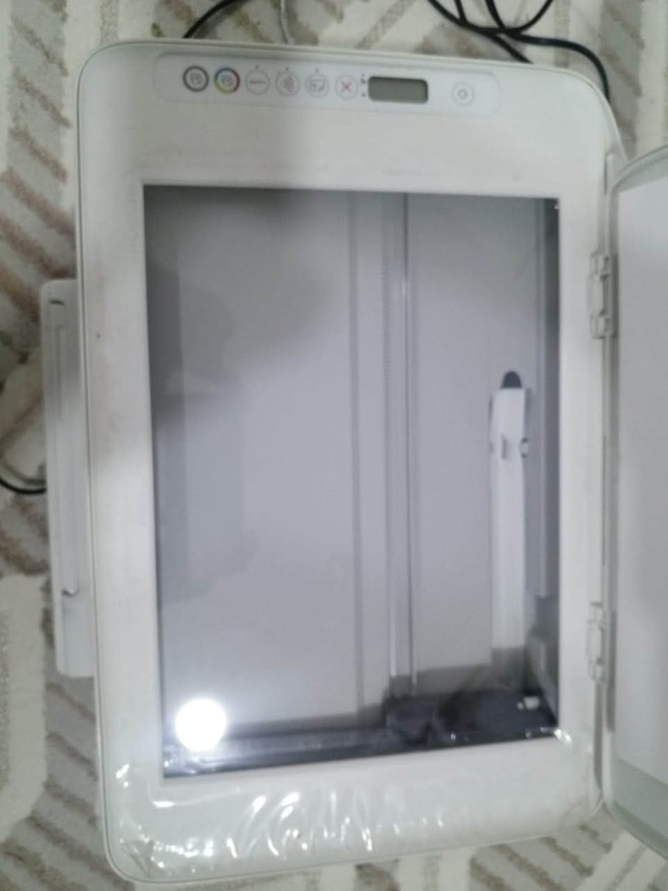 طابعة HP • تحتاج احبار • نظيفة