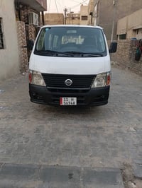 نيسان يورفان للبيع ٢٠٠٩ ٠٧٧٠٨٧٣٦١٤٧