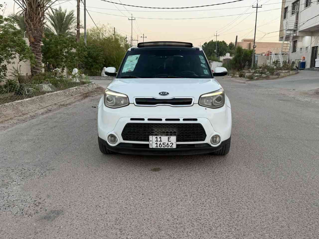 السلام عليكم من رخصة عندي كيا صول موديل 2014 رقم بغداد انكليزي سنوية وهزه وارقام جدد وارد امريكي محرك 2000السياره فول الفول مواصفات فتحة سقف بانوراما كشن جلد كشنات كهرباء كشن ذاكره وتدفئة وتبريد ثلاجة داخلية تحكم ستيرن شاحن لاسلكي تدفئة بالكشنات الخلفيه لد امامي خلفي ويل كب كروم شاشة كبير كامره دواره قياده ذاتيه رادار امامي توقف ذاتي داخل صاج ملكي اشاره بالمراية نقطه عمياء بصمة تشغيل وابواب مراية شفط نظام ترحيب اناره ترحيب بالدوس جوه وبعد بيها هواي مواصفات السياره مكفوله من صبغ وتبديل وايرباك داخله من امريكا سرقه مكينه فقط رايدها ب98 مكان السياره بالحله رقمي *********** اخوان كاتب كل تفاصيل السياره اقره المنشور زين واتصل والي ميعجبه السعر او السياره يعبرها بكلام طيب واسف على الاطاله
