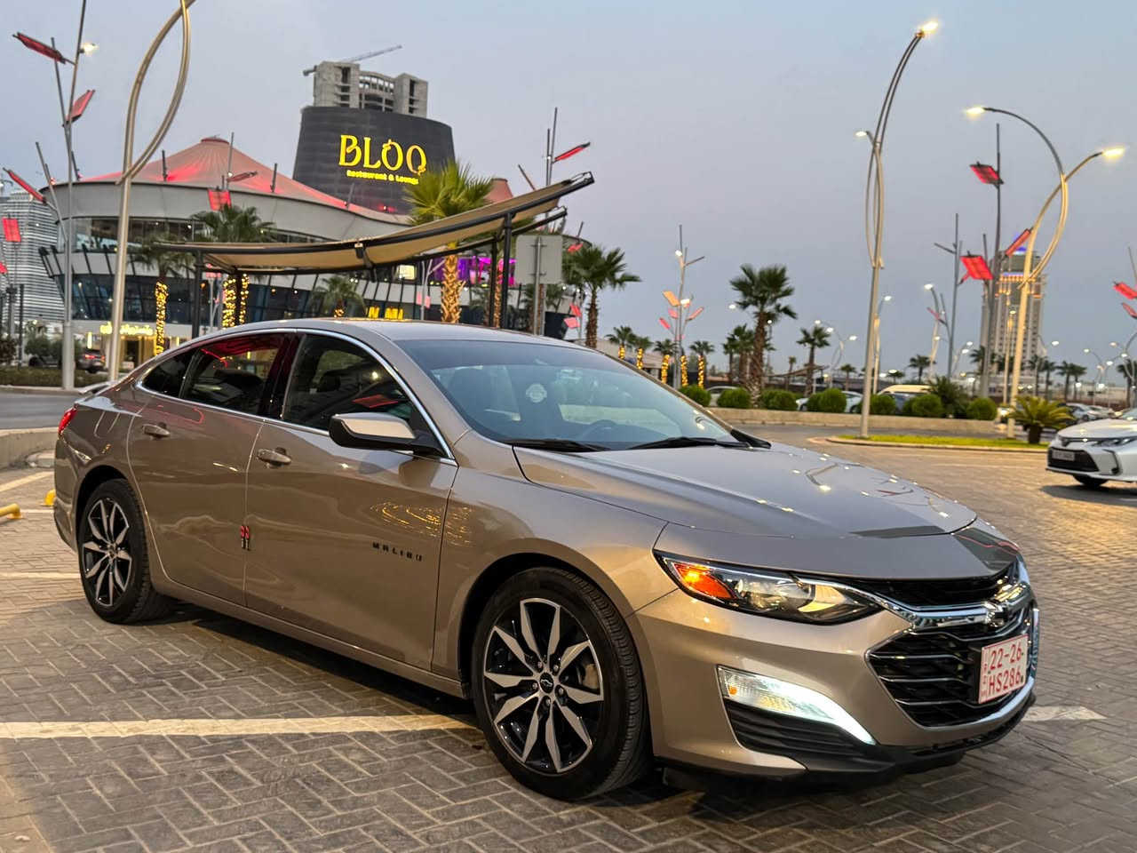 Chevrolet Malibu 2024
ماشاللة سيارة زيرو

مواصةفات RS
ماشى 3000 
شاشة كبير بسمة شغال

رادار كوشنات كهرباى
كاميرا حاسة خلفى
ويل كروم كبير بيلادى

محرك 1.5 توربو

سيارة بجم وخلف كپس 
ارباگات كل سليم %100 بيلادى ما طاق

بس جاملغين سبغ شفت رقم شانصى
سيارة مابى نقص جاهز 
رقم كاتى شرط ترقيم شيمالى
عنوان اربيل
سعر بلاش 119 
***********
*********** أربيل, العراق
