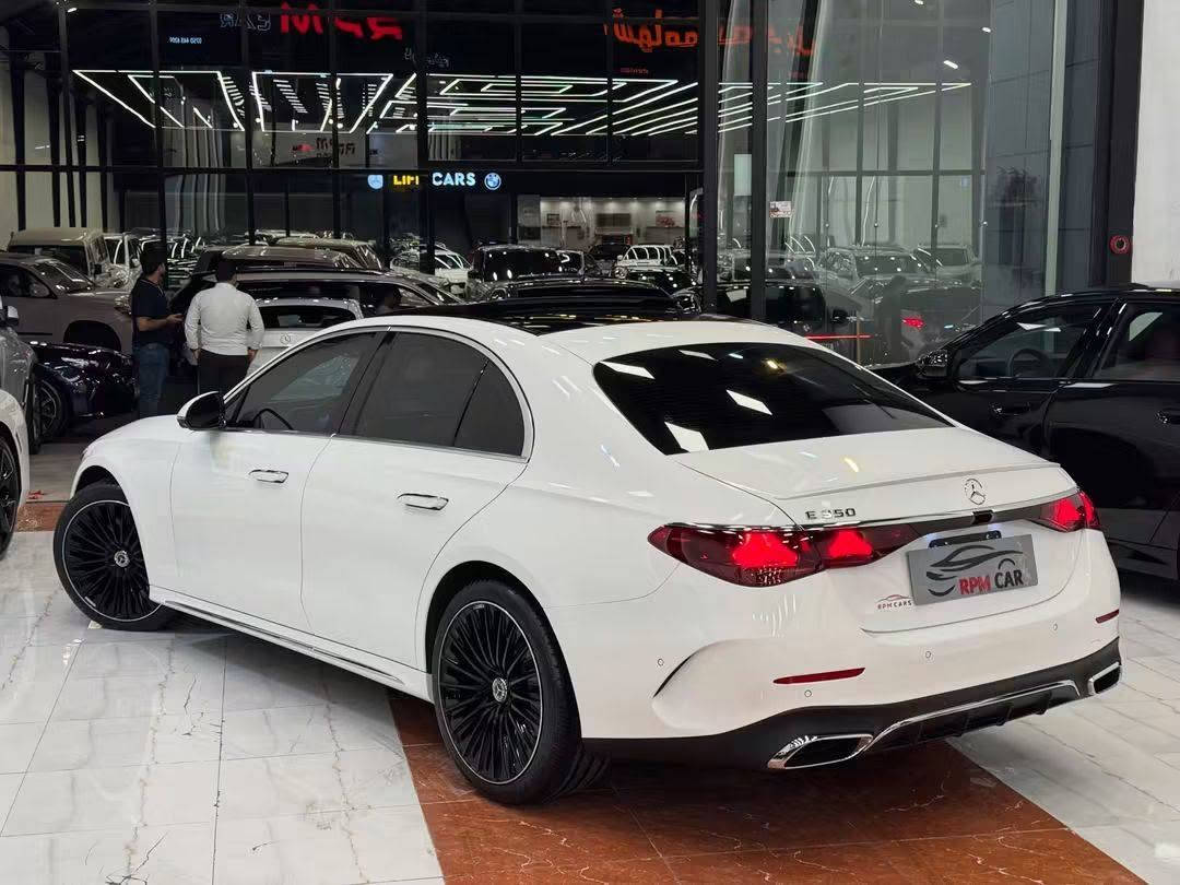 مرسيدس E350 AMG • ٢٠٢٥ • وارد امريكي